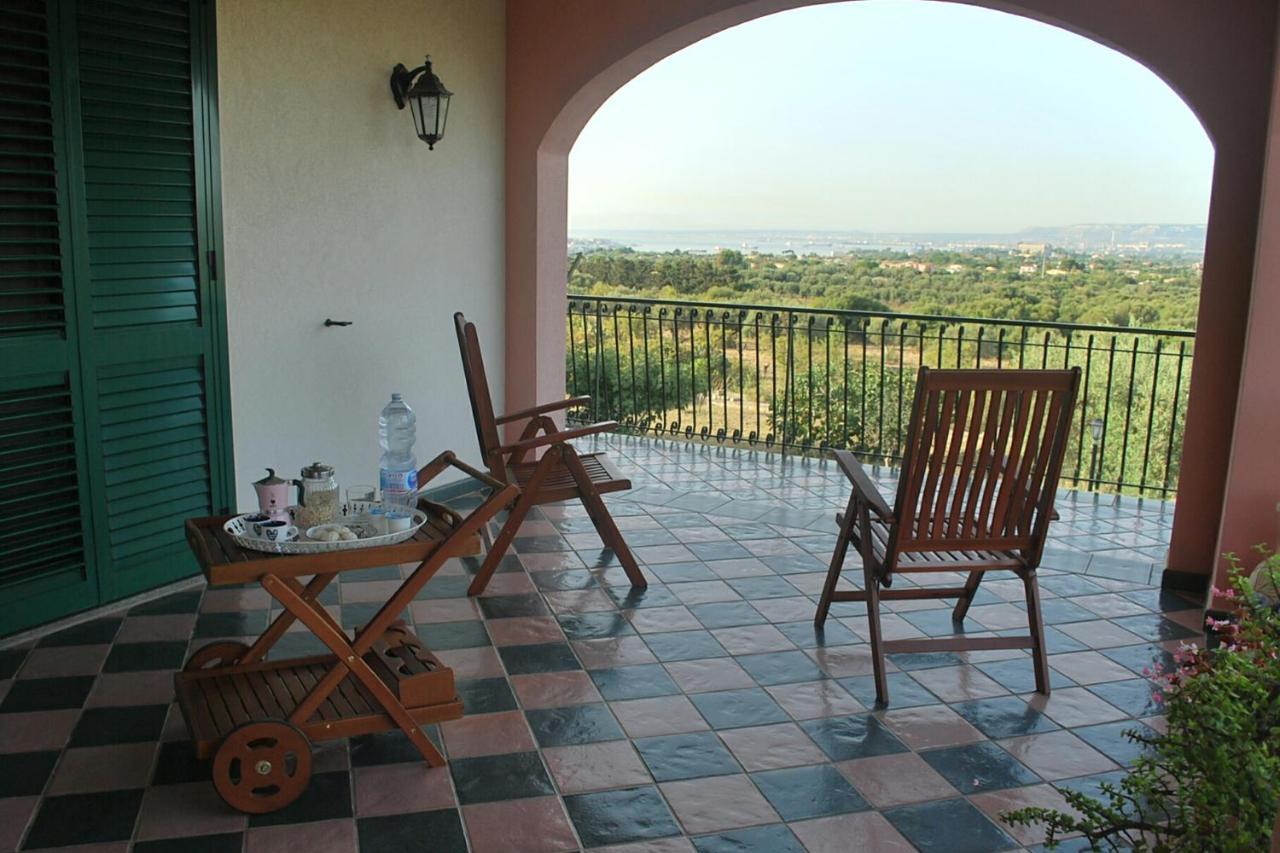 La Maison Di Elenoire Augusta Exteriér fotografie